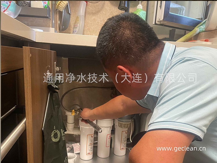 三聯(lián)凈水器_02.jpg